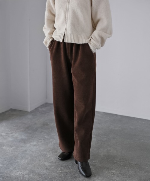 Riberry（リベリー）の「コーデュロイ裏起毛セミワイドパンツ（その他パンツ・レディース・モカ/ブラウン/アイボリー/ブラック・MEDIUM）」の11枚目の写真