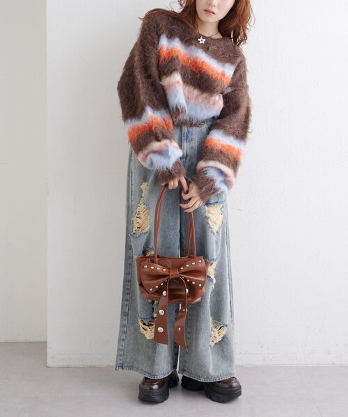 w closet(ダブルクローゼット)の「ボーダーシャギーニット(ニット/セーター・レディース・ブラウン/カーキ/ピンク/ブルー・SMALL/MEDIUM)」の20枚目の写真