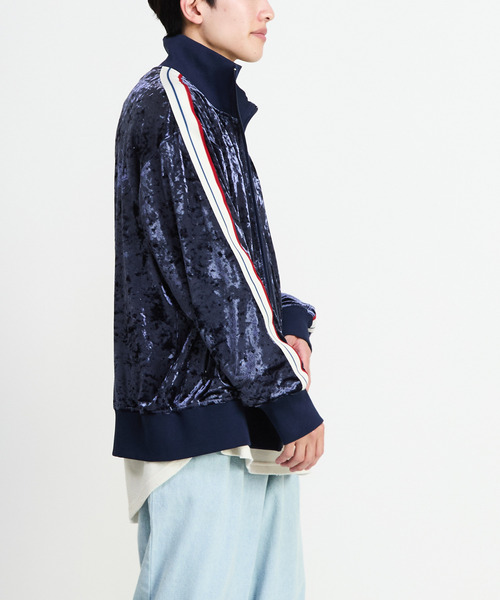 CONVERSE TOKYO(コンバーストウキョウ)の「SIDE LINE CRASHED VELOR TRACK JACKET(ジャージ・レディース・ピンク/グレー/ブルー/ブラック・SMALL/MEDIUM)」の20枚目の写真