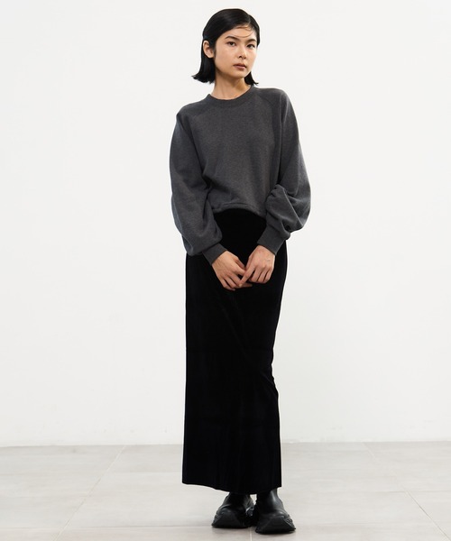 STUDIOUS（ステュディオス）の「【STUDIOUS/ステュディオス】DRAWSTRING GATHER SLEEVE SWEAT SHIRT/ドローストリングギャザースリーブスウェットシャツ（スウェット・レディース・ダークブラウン/ダークグレー・FREE）」の3枚目の写真