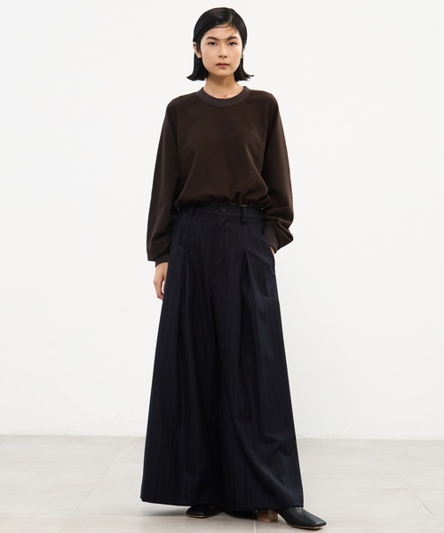 STUDIOUS（ステュディオス）の「【STUDIOUS/ステュディオス】DRAWSTRING GATHER SLEEVE SWEAT SHIRT/ドローストリングギャザースリーブスウェットシャツ（スウェット・レディース・ダークブラウン/ダークグレー・FREE）」の12枚目の写真