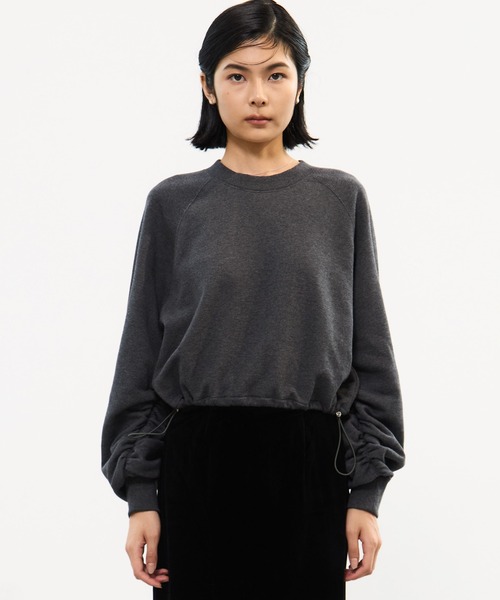 STUDIOUS（ステュディオス）の「【STUDIOUS/ステュディオス】DRAWSTRING GATHER SLEEVE SWEAT SHIRT/ドローストリングギャザースリーブスウェットシャツ（スウェット・レディース・ダークブラウン/ダークグレー・FREE）」の8枚目の写真