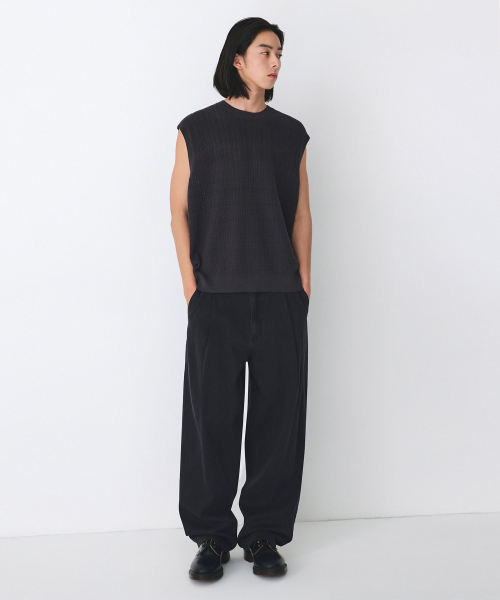 MUSINSA STANDARD（ムシンサスタンダード）の「リネンライクセミバルーンデニムパンツ[ウォッシュドブラック]（デニムパンツ・メンズ・その他・26/27/28/29/36/34/32/30/31/33/40/38/42）」の2枚目の写真