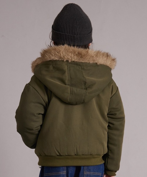 PAIRMANON STREET（ペアマノンストリート）の「中わた ファー付き フード ブルゾン【PAIRMANON STREET】（ブルゾン・キッズ・ブラック/カーキ/レッド系その他・100/110/120/130/140/150/160/90）」の6枚目の写真