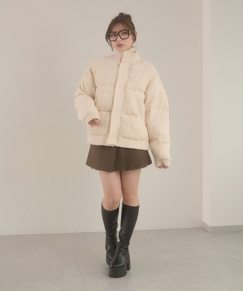 Ambre Neige（アンブルネージュ）の「volume knit padded jacket / ボリュームニットナカワタジャケット（ブルゾン・レディース・アイボリー/ダークブラウン/チャコールグレー・FREE）」の9枚目の写真