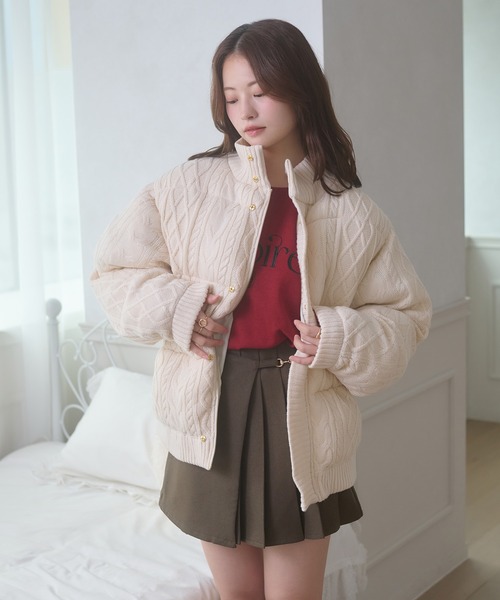 Ambre Neige（アンブルネージュ）の「volume knit padded jacket / ボリュームニットナカワタジャケット（ブルゾン・レディース・アイボリー/ダークブラウン/チャコールグレー・FREE）」の15枚目の写真