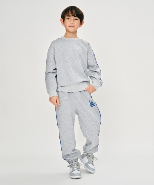 Right-on（ライトオン）の「【MLB】ワンポイント刺繍スウェットパンツ(スポーティー / リラックスフィット / カジュアル / パイピング)（その他パンツ・キッズ・ブラウン/ブラック/グレー・110/120/130/140/150/160）」の13枚目の写真