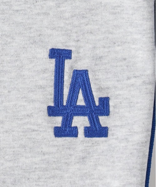 Right-on（ライトオン）の「【MLB】ワンポイント刺繍スウェットパンツ(スポーティー / リラックスフィット / カジュアル / パイピング)（その他パンツ・キッズ・ブラウン/ブラック/グレー・110/120/130/140/150/160）」の17枚目の写真