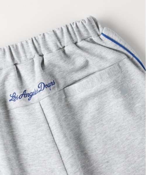 Right-on（ライトオン）の「【MLB】ワンポイント刺繍スウェットパンツ(スポーティー / リラックスフィット / カジュアル / パイピング)（その他パンツ・キッズ・ブラウン/ブラック/グレー・110/120/130/140/150/160）」の22枚目の写真