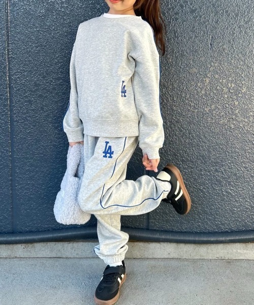 Right-on（ライトオン）の「【MLB】ワンポイント刺繍スウェットパンツ(スポーティー / リラックスフィット / カジュアル / パイピング)（その他パンツ・キッズ・ブラウン/ブラック/グレー・110/120/130/140/150/160）」の7枚目の写真