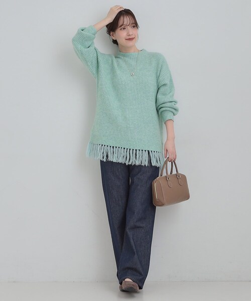 SHOO・LA・RUE(シューラルー)の「【S-LL】1枚で決まる 裾フリンジニット(ニット/セーター・レディース・オフホワイト/グレー/ライトグリーン・01/02/03/04)」の6枚目の写真