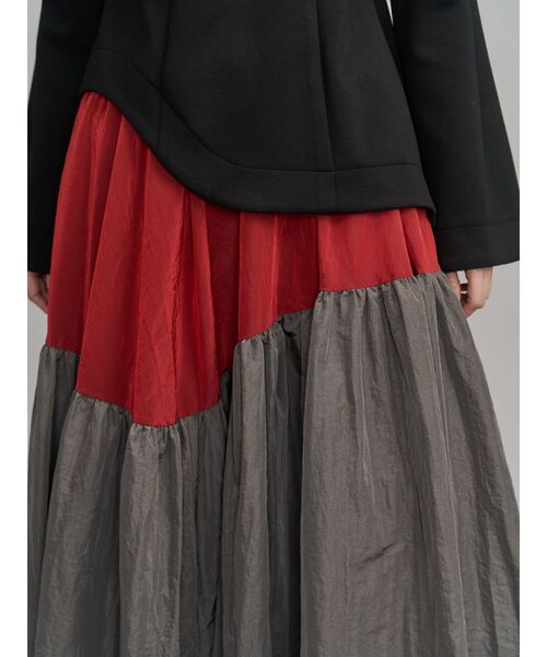 UN3D.（アンスリード）の「GATHER SKIRT DOCKING OP / ギャザースカートドッキングワンピース（ワンピース・レディース・ブラック/グレー・36/38）」の6枚目の写真