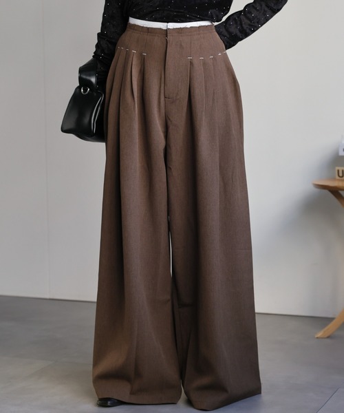 sakishimatokyo（サキシマトーキョー）の「ダブルウエストタックワイドパンツ（その他パンツ・レディース・ブラック/ブラウン/チャコール・S/M）」の7枚目の写真