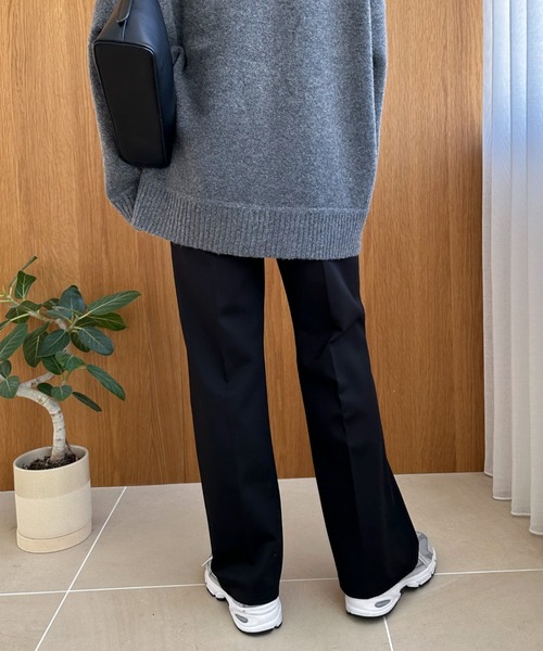 Doux archives(ドゥアルシーヴ)の「ポンチセミフレアパンツ(その他パンツ・レディース・モカ/ブラック・SMALL/MEDIUM)」の17枚目の写真