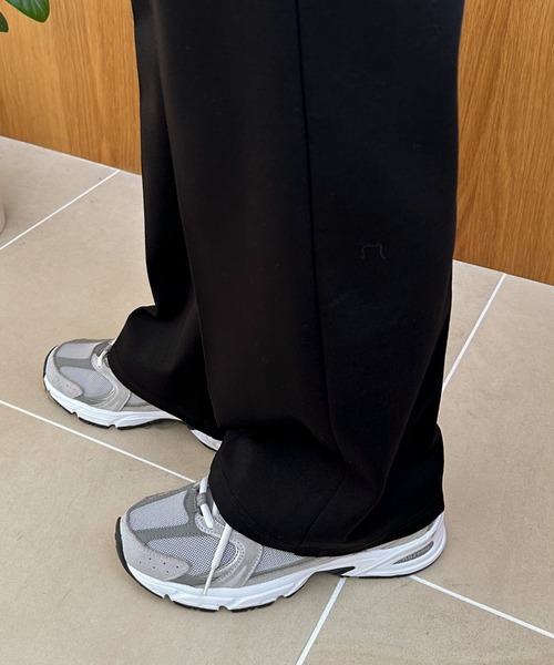 Doux archives(ドゥアルシーヴ)の「ポンチセミフレアパンツ(その他パンツ・レディース・モカ/ブラック・SMALL/MEDIUM)」の20枚目の写真