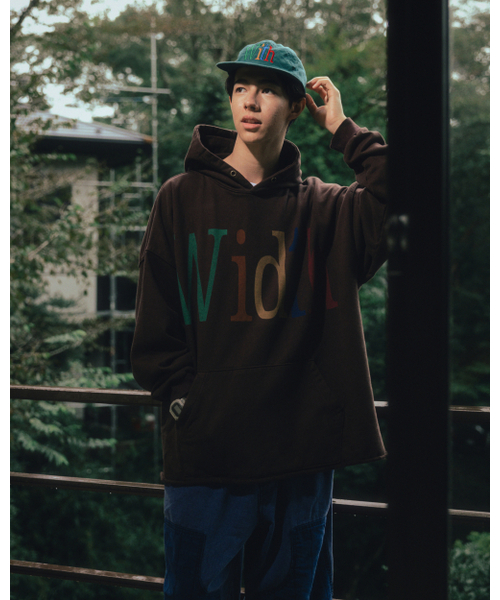 ANGLAN(アングラン)の「Width Print Hoodie - Charcoal(パーカー・メンズ・その他・FREE)」の8枚目の写真