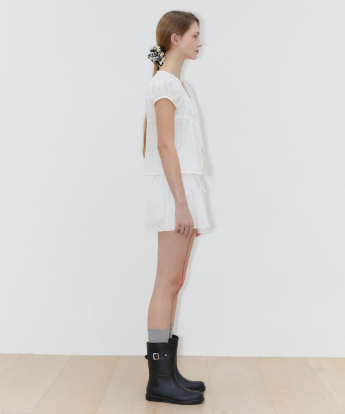 SINOON(シヌーン)の「SHIRRING PUFF BLOUSE (WHITE)(シャツ/ブラウス・レディース・ホワイト・FREE)」の3枚目の写真