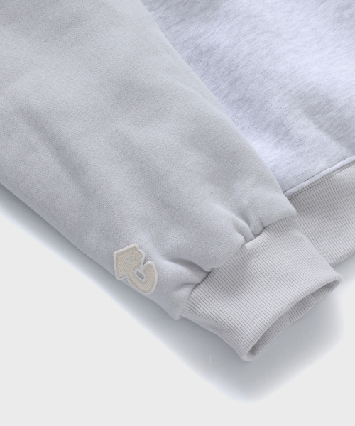 CONCEPTCOLLEGE（コンセプトカレッジ）の「Lettering Raglan Sweatshirt_Ash Gray/Light Gray [Unisex]（スウェット・レディース・ライトグレー・MEDIUM/LARGE）」の3枚目の写真