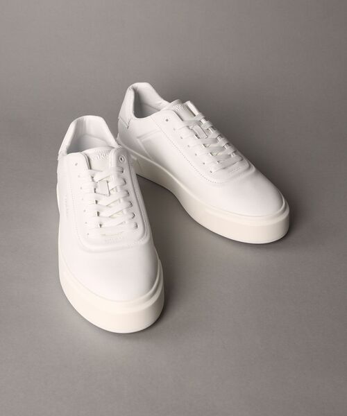 Calvin Klein(カルバン・クライン)の「カップソールバスケットシューズ(スニーカー・メンズ・ホワイト・43/42/41/40)」の1枚目の写真