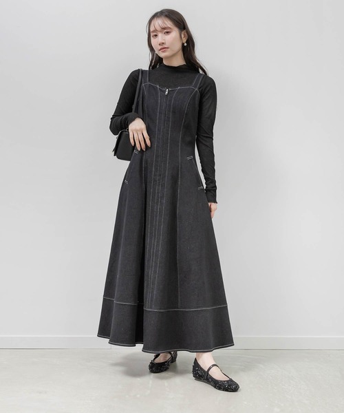 RANDA（ランダ）の「デニムフレアワンピース（ワンピース・レディース・インディゴブルー/ブルー/ブラック・1/0）」の2枚目の写真