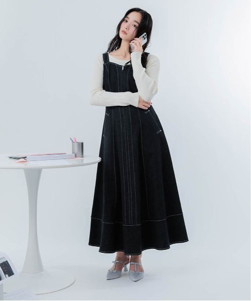 RANDA（ランダ）の「デニムフレアワンピース（ワンピース・レディース・インディゴブルー/ブルー/ブラック・1/0）」の4枚目の写真