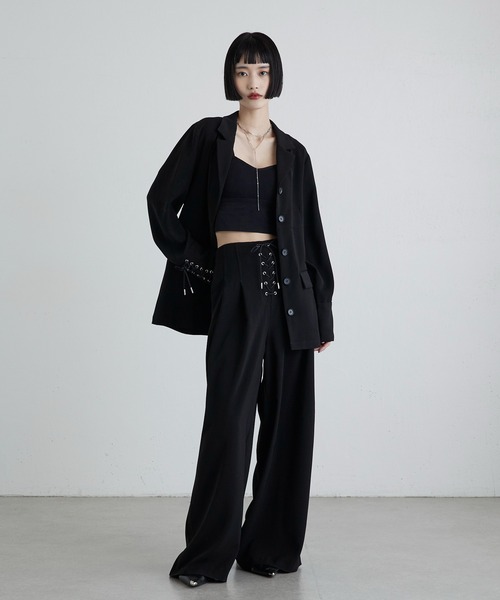 Lui's(ルイス)の「レースアップデザインワイドパンツ(スラックス・レディース・ブラック/グレー・36/38)」の8枚目の写真