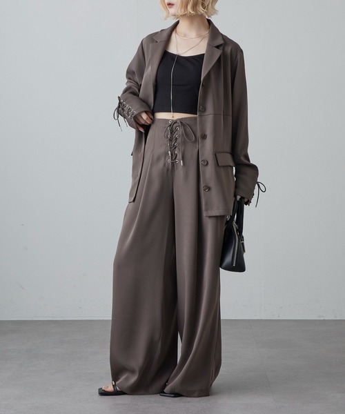 Lui's(ルイス)の「レースアップデザインワイドパンツ(スラックス・レディース・ブラック/グレー・36/38)」の18枚目の写真