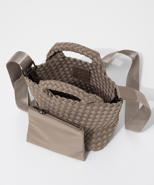 NAGHEDI(ナゲディ)の「NAGHEDI St Barths Petit Tote ナケディ メッシュ 2WAY トートバッグ(トートバッグ・レディース・ベージュ/ダークグレー/ホワイト/グリーン/ブラック/クリーム・FREE)」の11枚目の写真