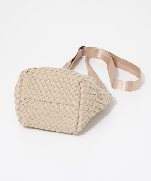 NAGHEDI(ナゲディ)の「NAGHEDI St Barths Petit Tote ナケディ メッシュ 2WAY トートバッグ(トートバッグ・レディース・ベージュ/ダークグレー/ホワイト/グリーン/ブラック/クリーム・FREE)」の15枚目の写真