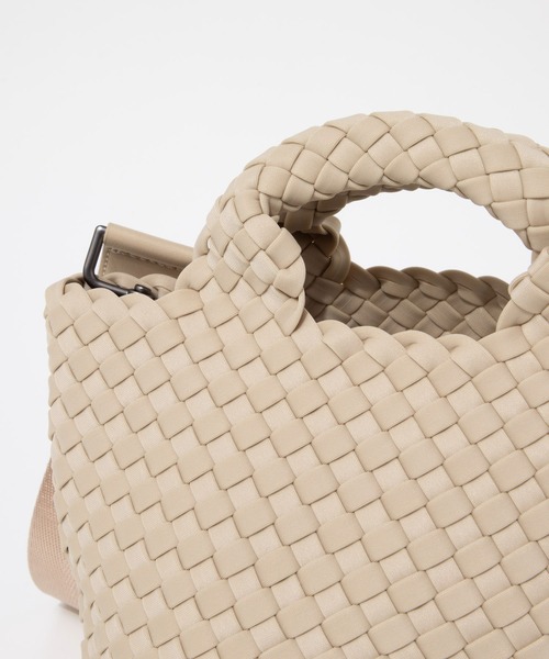 NAGHEDI(ナゲディ)の「NAGHEDI St Barths Petit Tote ナケディ メッシュ 2WAY トートバッグ(トートバッグ・レディース・ベージュ/ダークグレー/ホワイト/グリーン/ブラック/クリーム・FREE)」の16枚目の写真