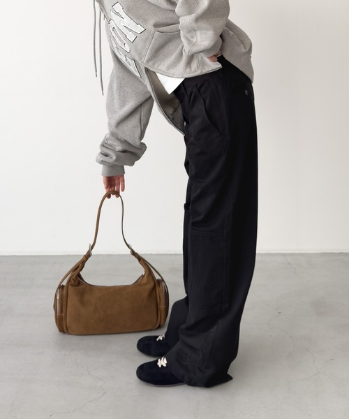 CANAL JEAN(キャナルジーン)の「Lakey Park ダブルニーワークパンツ(その他パンツ・レディース・ベージュ/ブラック・SMALL/MEDIUM)」の7枚目の写真
