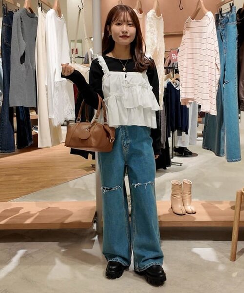 DISCOAT（ディスコート）の「【umm.】アシメフリルキャミブラウス（シャツ/ブラウス・レディース・ブラック/オフホワイト/サックスブルー・FREE）」の10枚目の写真