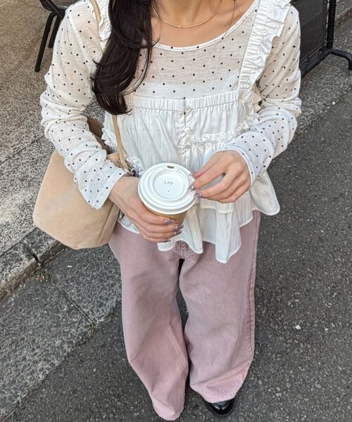 DISCOAT（ディスコート）の「【umm.】アシメフリルキャミブラウス（シャツ/ブラウス・レディース・ブラック/オフホワイト/サックスブルー・FREE）」の12枚目の写真