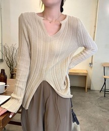 フロントスリットロングスリーブカットソー