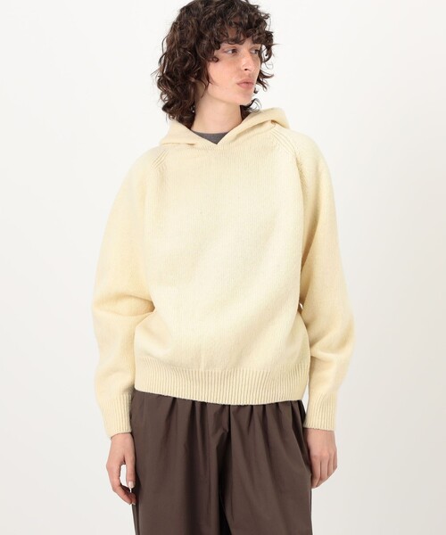 BASERANGE（ベースレンジ）の「BASERANGE SOAR HOODIE（ニット/セーター・レディース・ホワイト・XS）」の6枚目の写真