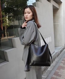 CORNERS | レザーショルダーバッグ【ポーチ付き】(ショルダーバッグ)