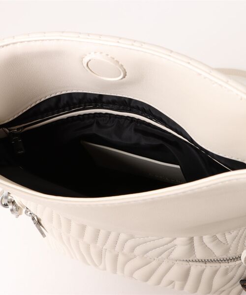 Desigual（デシグアル）の「刺繍ステッチ ホワイト中型ハンドバッグ（ショルダーバッグ・レディース・ホワイト・FREE）」の8枚目の写真