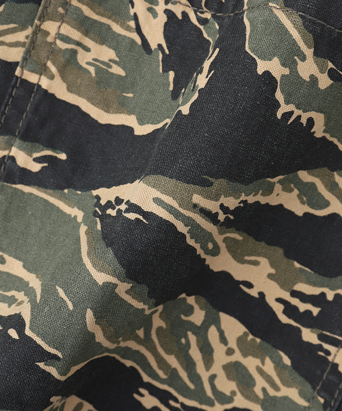 417 EDIFICE（フォーワンセブンエディフィス）の「【BLEU DE CHINE STORE】SHANGHAI JACKET CAMO（シャツ/ブラウス・メンズ・グリーン・X-LARGE/LARGE）」の13枚目の写真
