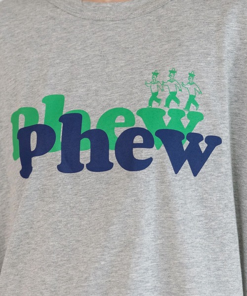 POU DOU DOU(プードゥドゥ)の「Phewおじさんプリントカットソー(Tシャツ/カットソー・レディース・グリーン/レッド/オフホワイト/グレー・3)」の12枚目の写真