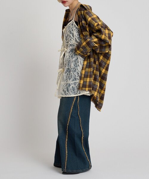 w closet（ダブルクローゼット）の「イレヘムレースキャミ（シャツ/ブラウス・レディース・ブラック/アイボリー・FREE）」の6枚目の写真