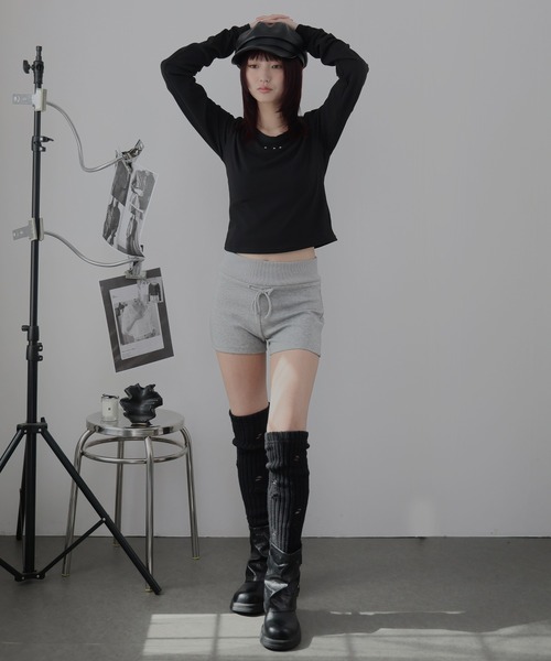 Ulysses(ユリシス)の「スタッズ長袖カットソー(Tシャツ/カットソー・レディース・ブラック/ホワイト・F)」の19枚目の写真