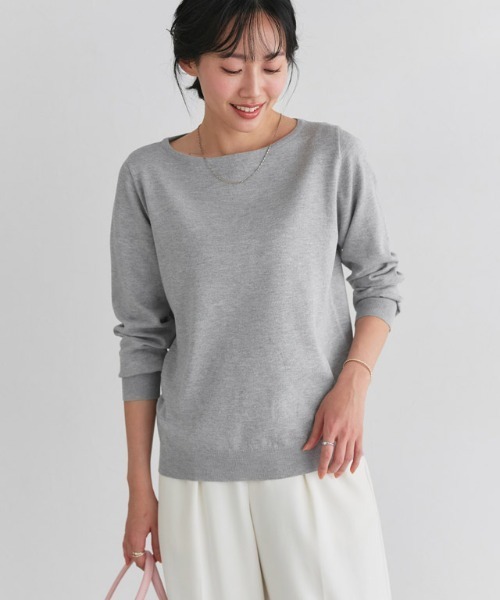 Pierrot(ピエロ)の「【接触冷感/UV/ウォッシャブル】ボートネックニット(ニット/セーター・レディース・杢グレー/オフホワイト/ブラック/ピンク・M/L/LL/3L)」の6枚目の写真