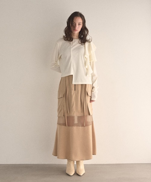 MIELI INVARIANT(ミエリインヴァリアント)の「Military Gloss Skirt(スカート・レディース・ブルーグレー/ベージュ・SMALL/MEDIUM)」の18枚目の写真