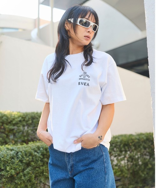 RVCA(ルーカ)の「RVCA ウィメンズ DAISY VA BOX LOGO LOOSE FIT SS TEE Tシャツ 【2026年春夏モデル】(Tシャツ/カットソー・レディース・ホワイト/ピンク系その他/ブラック・LARGE/MEDIUM/SMALL)」の4枚目の写真