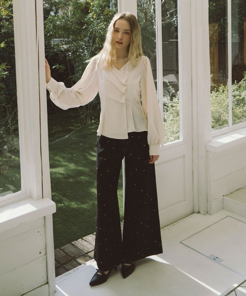 archives（アルシーヴ）の「ボタンタックペプラムＢＬ（シャツ/ブラウス・レディース・ブルー/アイボリー/ブラック・MEDIUM）」の7枚目の写真