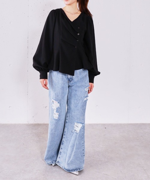 archives（アルシーヴ）の「ボタンタックペプラムＢＬ（シャツ/ブラウス・レディース・ブルー/アイボリー/ブラック・MEDIUM）」の16枚目の写真