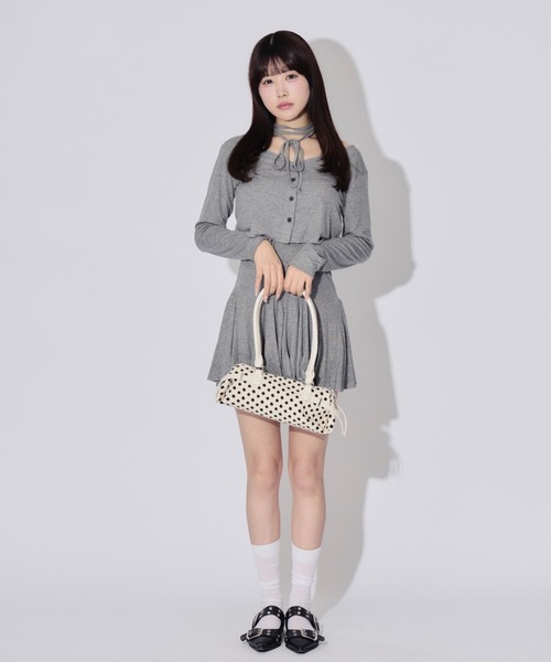 ALLuRing ChaRm(アリュリングチャーム)の「Square Dot Bag / スクエアドットバッグ(ハンドバッグ・レディース・ブラック/ホワイト・FREE)」の4枚目の写真