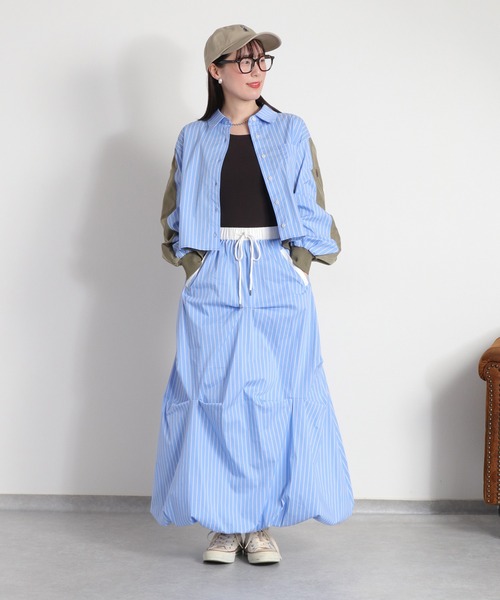 cepo（セポ）の「〈セットアップ対応可能〉バルーンシルエットストライプタックスカート（スカート・レディース・チャコール/サックスブルー・M）」の2枚目の写真