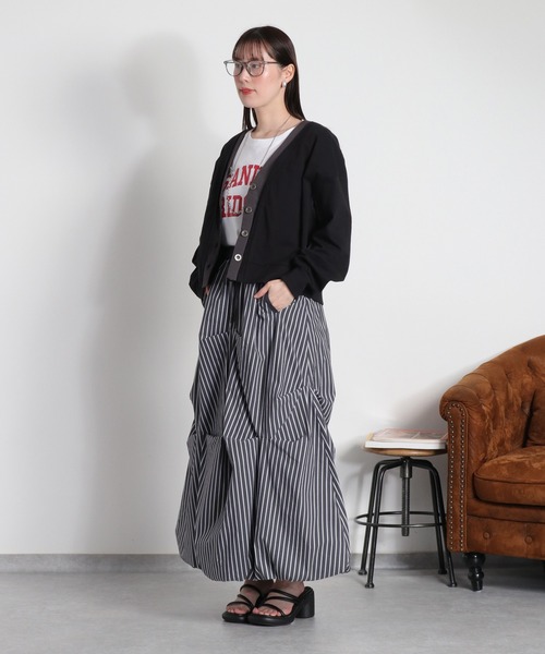 cepo（セポ）の「〈セットアップ対応可能〉バルーンシルエットストライプタックスカート（スカート・レディース・チャコール/サックスブルー・M）」の4枚目の写真