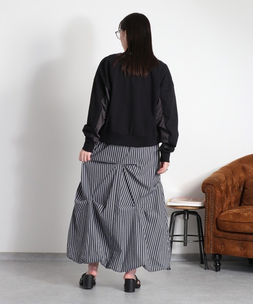 cepo（セポ）の「〈セットアップ対応可能〉バルーンシルエットストライプタックスカート（スカート・レディース・チャコール/サックスブルー・M）」の6枚目の写真